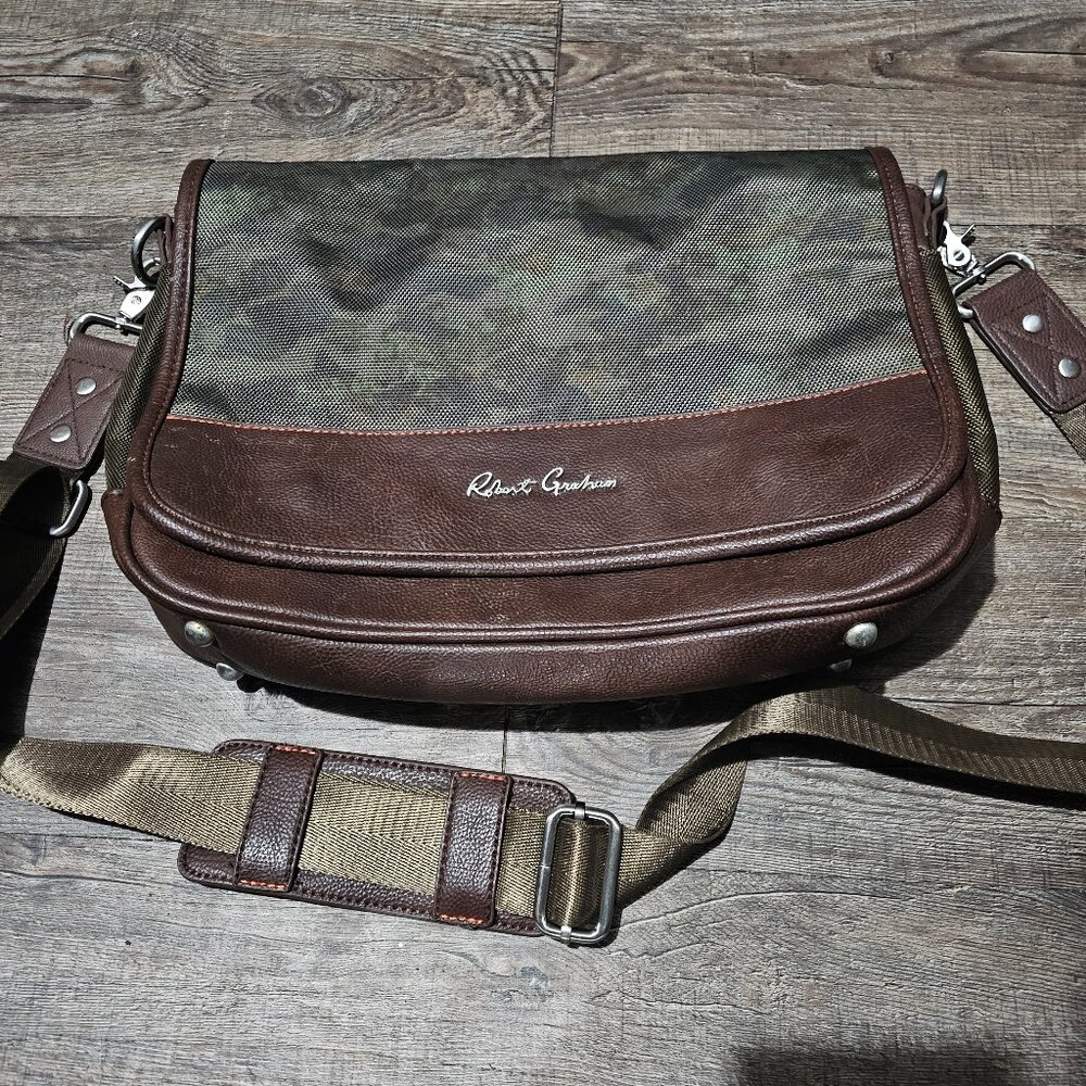 Robert Graham messenger bag